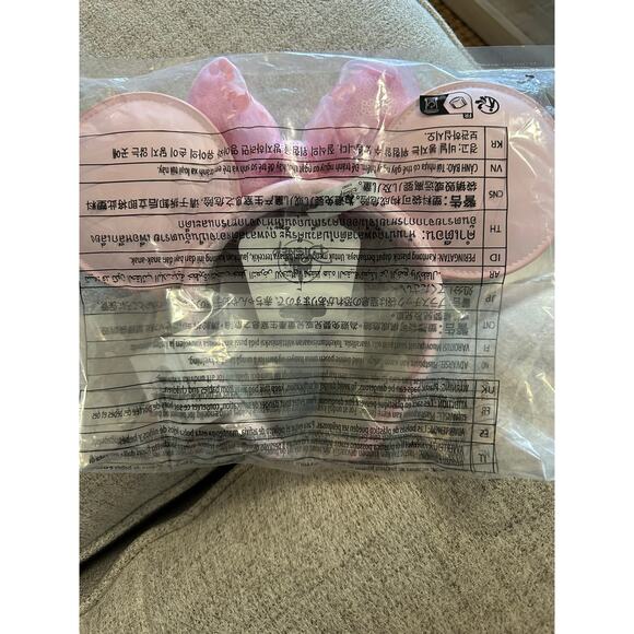 Disney Pink Mesh Sequin Ears - Picture 4 of 5